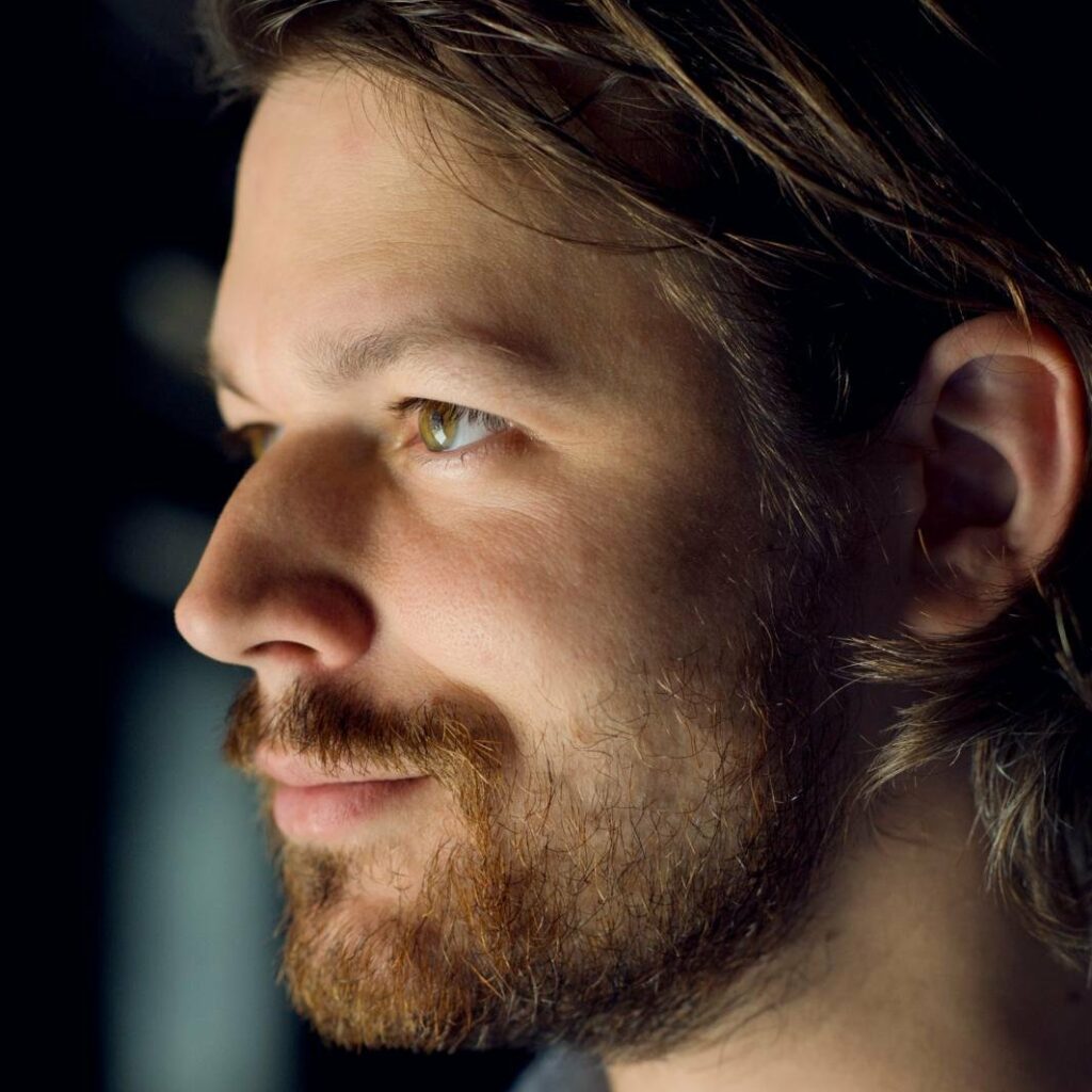 3db83c616f0f2e1b3728054198a4c934d8b4a642-jb00773jean-baptiste20millotpreview1